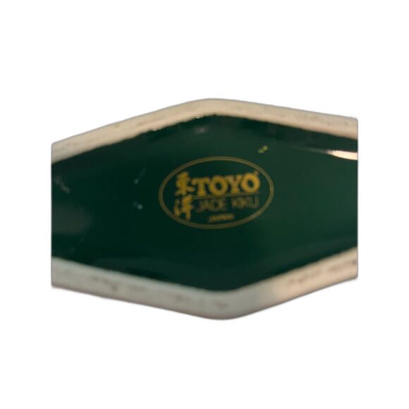 Vtg Toyo Jade Kiku Vase Green Diamond Shape Japanese Asian Art Floral Painted - Picture 2 of 4